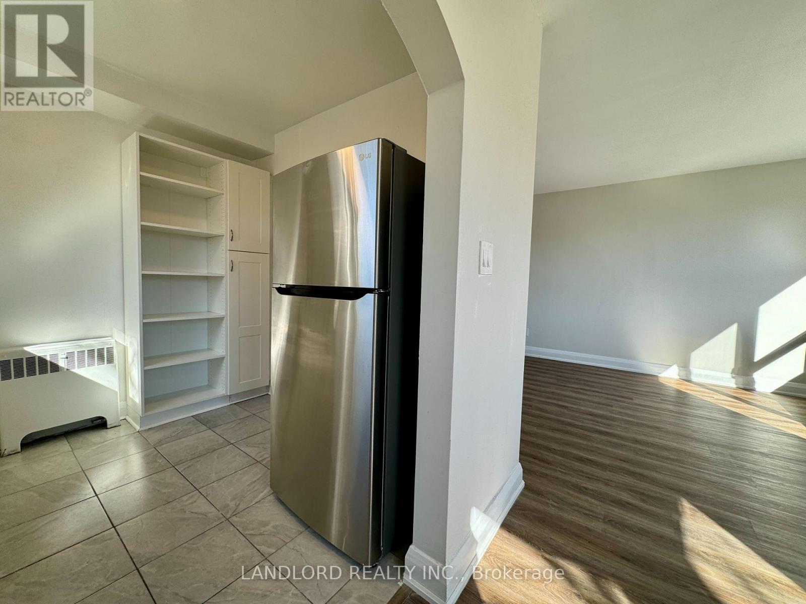 303 - 36 Wood Glen Road, Toronto, Ontario  M1N 2V9 - Photo 8 - E12454053