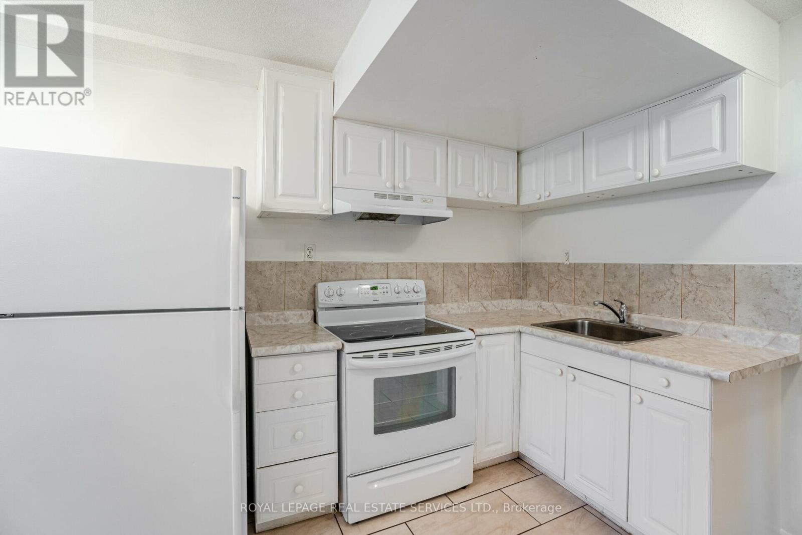 171 Clonmore Drive E, Toronto, Ontario  M1N 1X9 - Photo 5 - E12454068