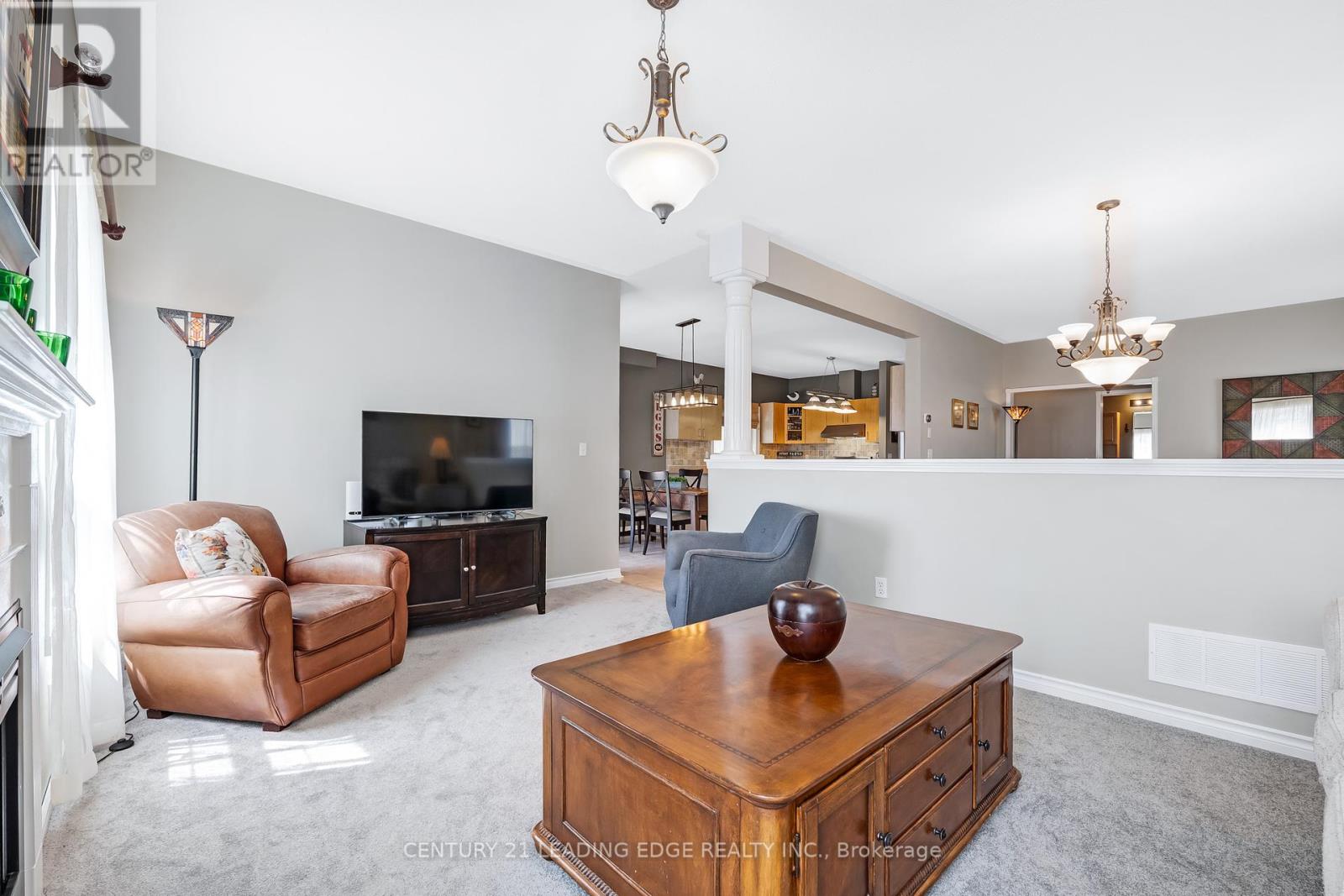 53 Kinross Avenue, Whitby, Ontario  L1M 2C4 - Photo 12 - E12454095