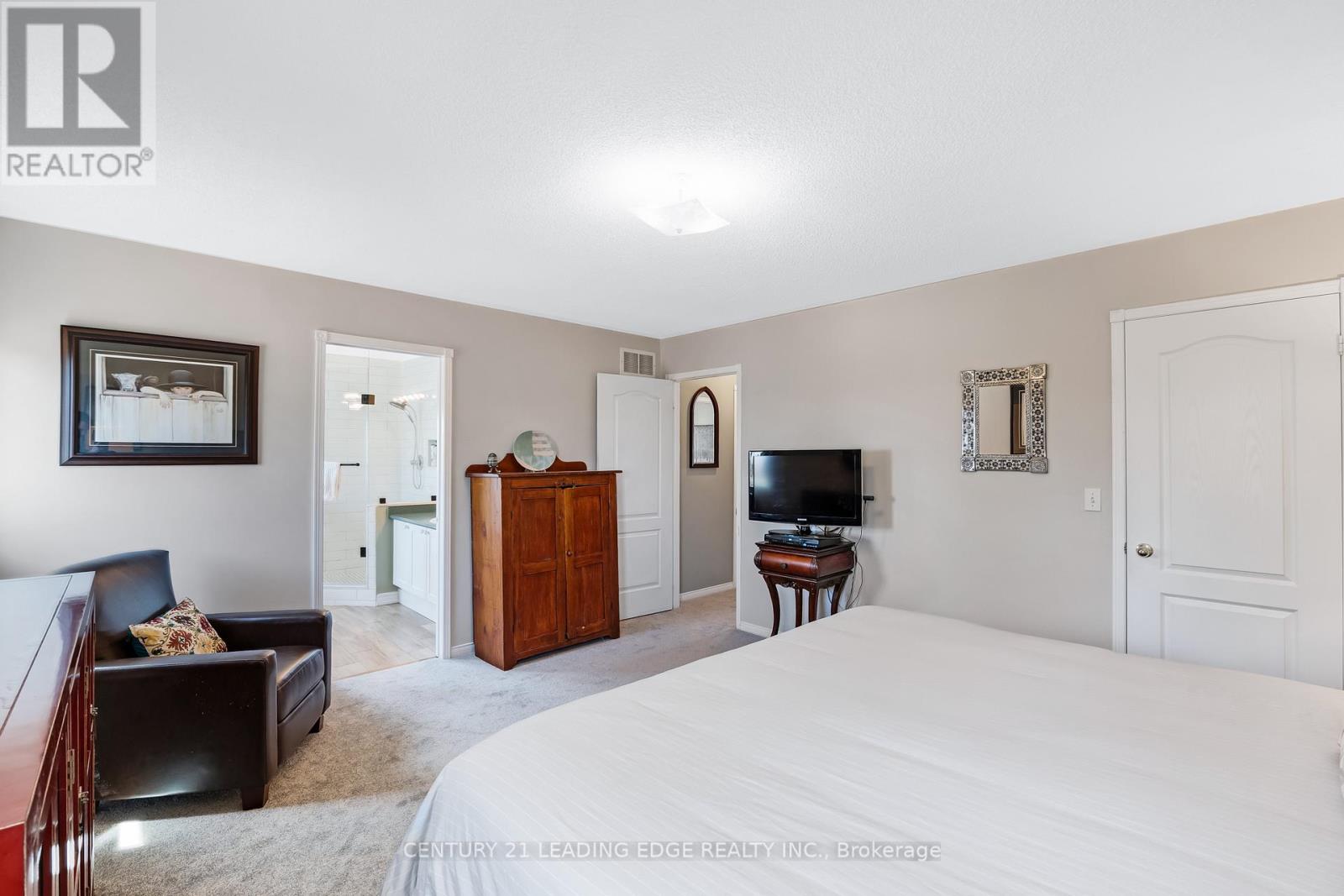 53 Kinross Avenue, Whitby, Ontario  L1M 2C4 - Photo 20 - E12454095