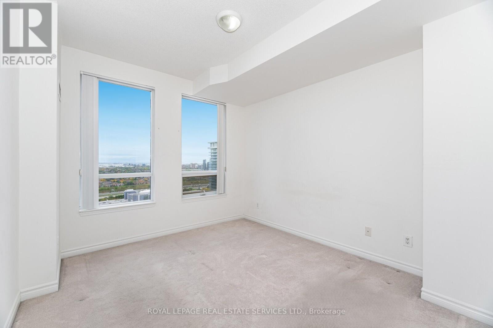 2807 - 388 Prince Of Wales Drive, Mississauga, Ontario  L5B 0A1 - Photo 12 - W12453534