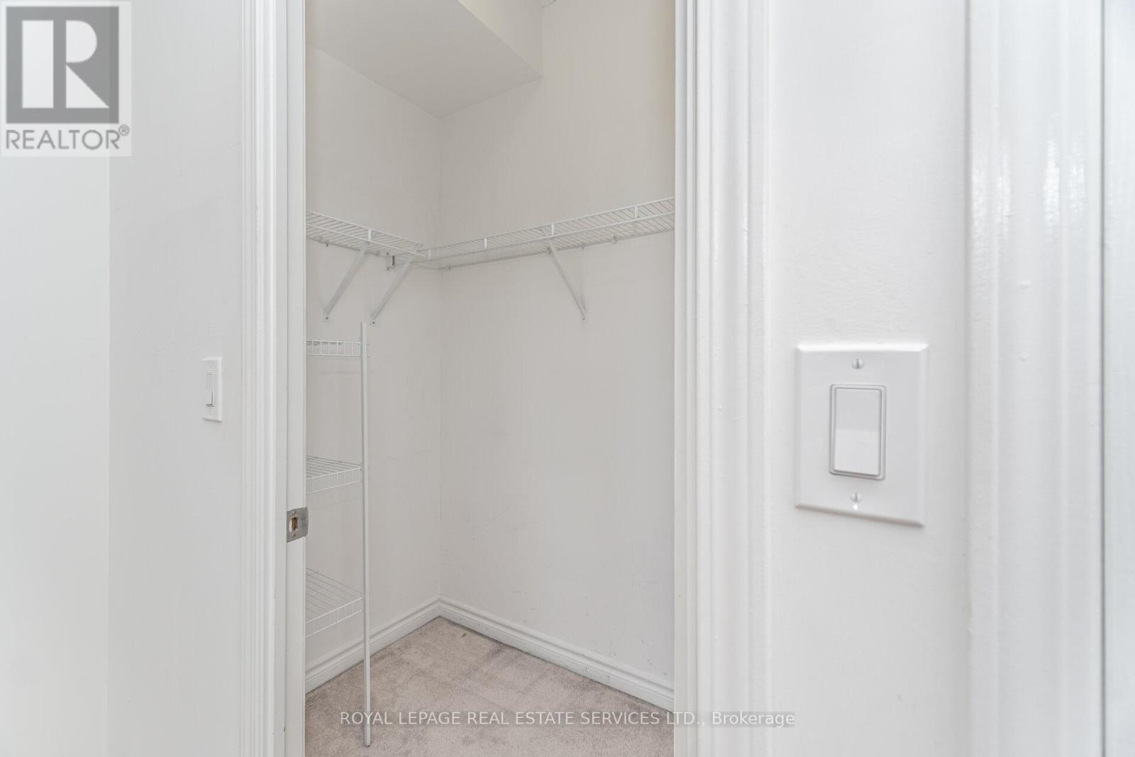 2807 - 388 Prince Of Wales Drive, Mississauga, Ontario  L5B 0A1 - Photo 14 - W12453534