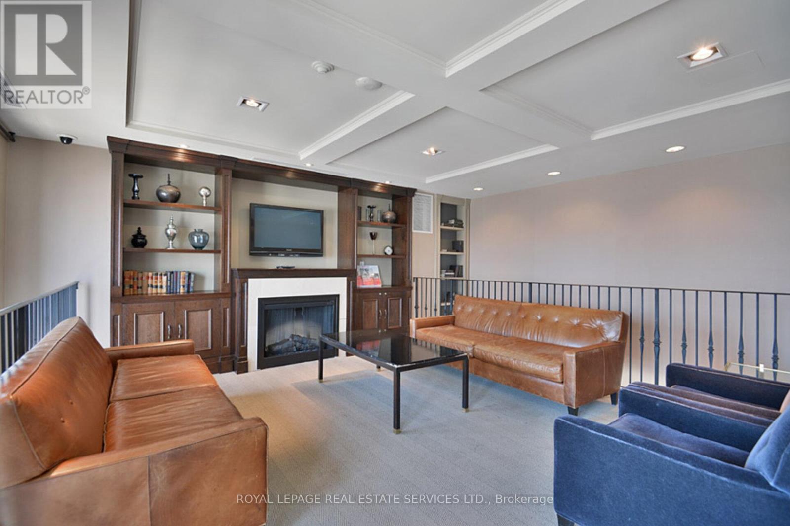 2807 - 388 Prince Of Wales Drive, Mississauga, Ontario  L5B 0A1 - Photo 19 - W12453534