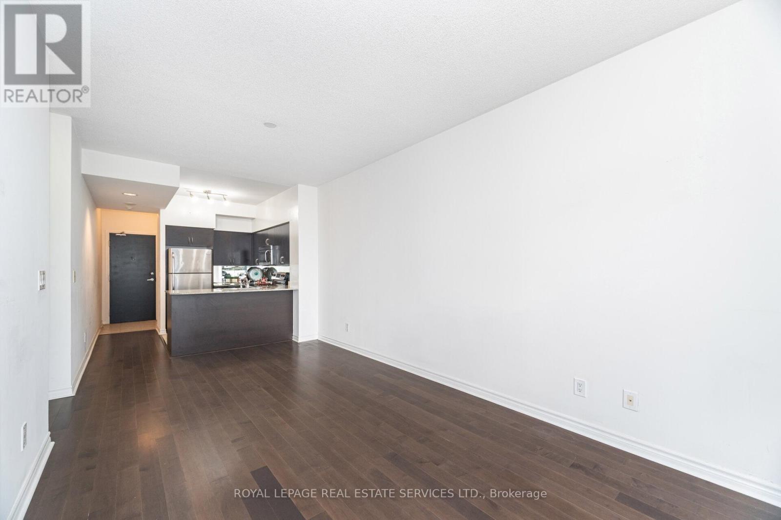 2807 - 388 Prince Of Wales Drive, Mississauga, Ontario  L5B 0A1 - Photo 8 - W12453534