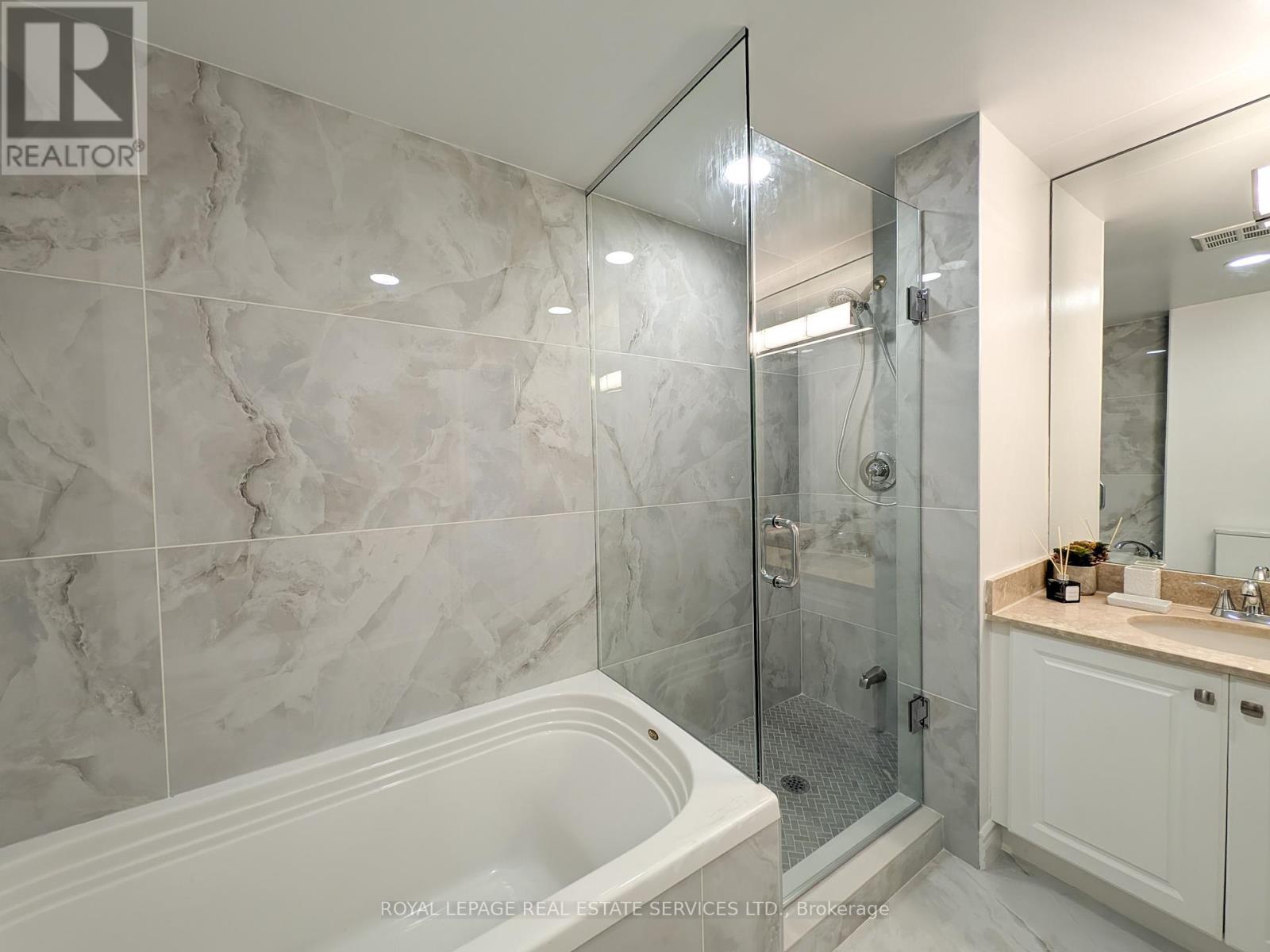 811 - 18 William Carson Crescent, Toronto, Ontario  M2P 2G6 - Photo 21 - C12382258