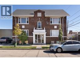 538 Louis AVENUE, Windsor, Ontario