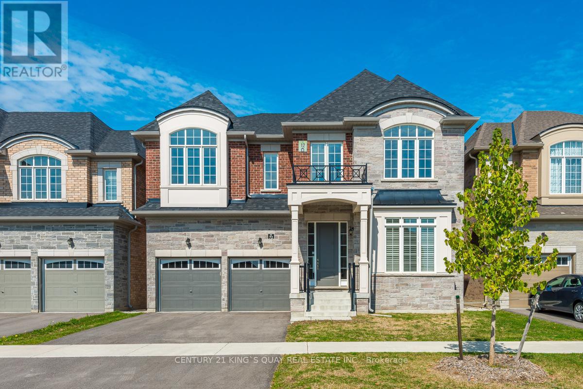 72 JOSEPH HARTMAN CRESCENT, Aurora, Ontario