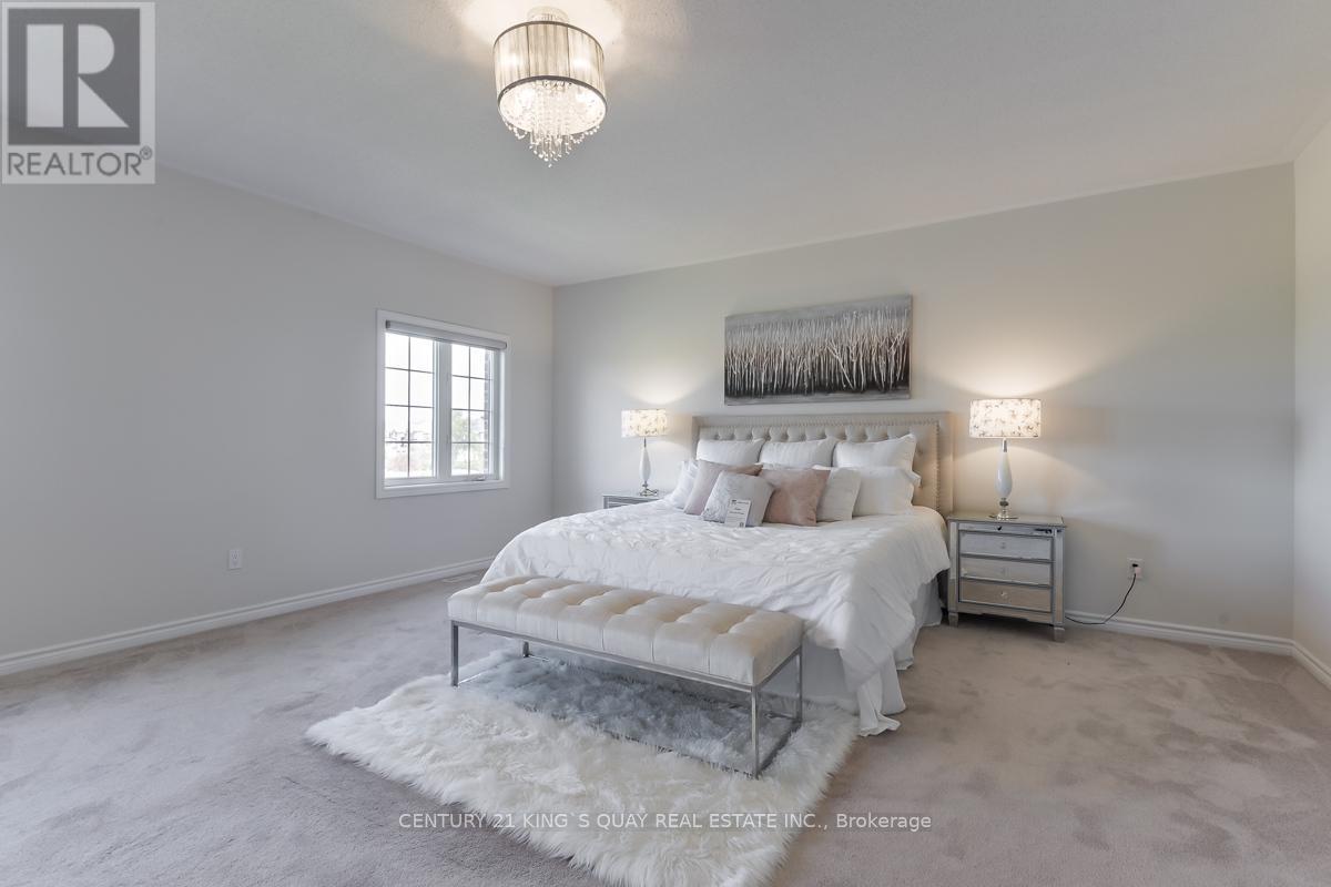72 Joseph Hartman Crescent, Aurora, Ontario  L4G 1C9 - Photo 17 - N12453959