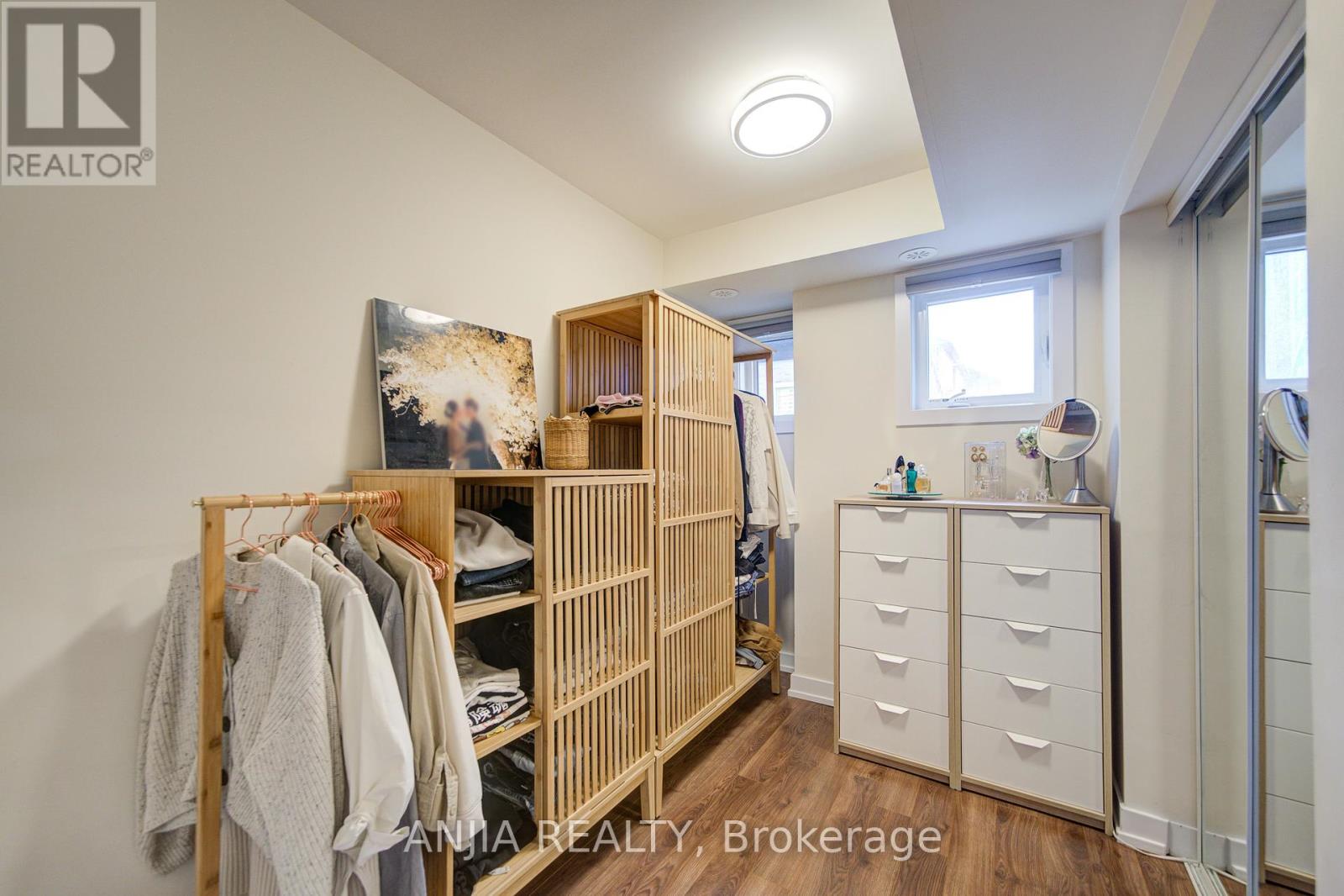 1205 - 11 Dunsheath Way, Markham (Cornell), Ontario  L6B 1N3 - Photo 35 - N12453974
