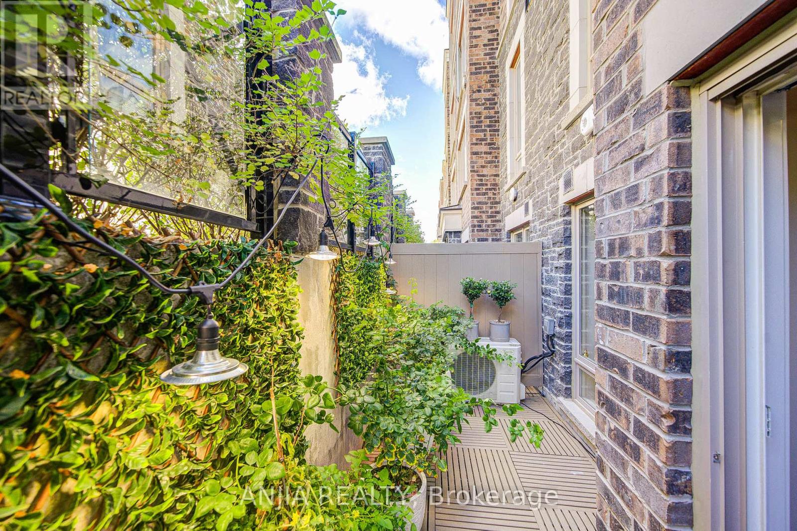 1205 - 11 Dunsheath Way, Markham (Cornell), Ontario  L6B 1N3 - Photo 46 - N12453974