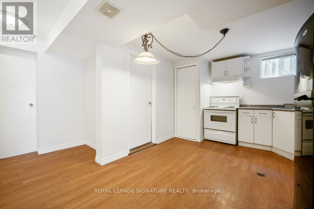 Bsmt - 793 Hill Gate, Newmarket, Ontario  L3Y 6M1 - Photo 13 - N12454009