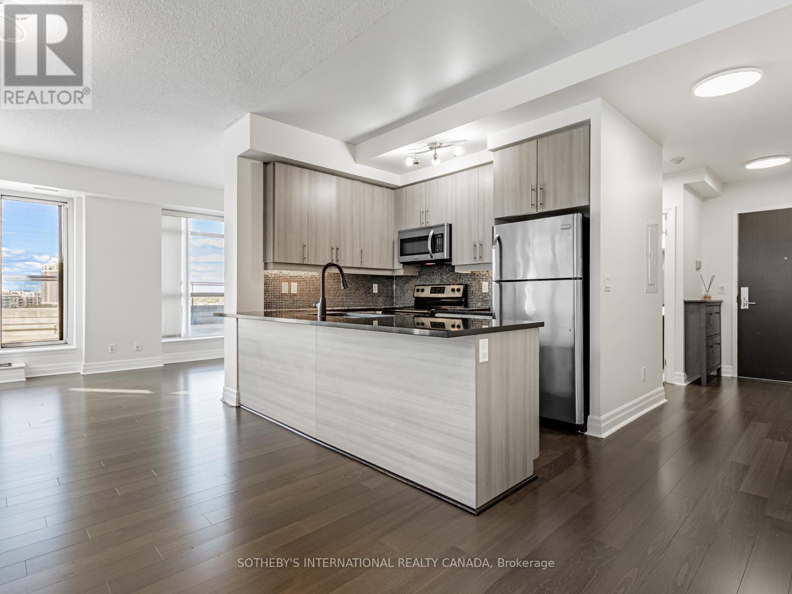 701 - 8130 Birchmount Road, Markham, Ontario  L6G 0E4 - Photo 3 - N12454020