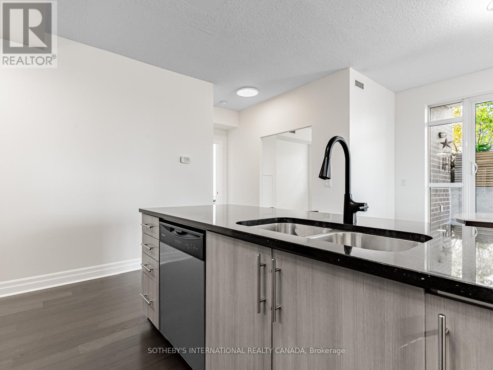 701 - 8130 Birchmount Road, Markham, Ontario  L6G 0E4 - Photo 6 - N12454020