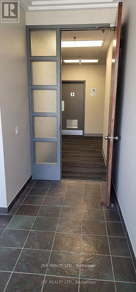205 - 185 Snow Blvd Boulevard, Vaughan, Ontario  L4L 6X9 - Photo 11 - N12454084