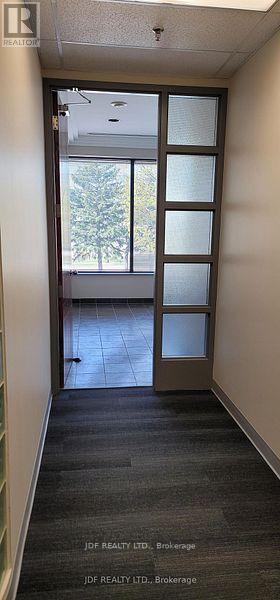 205 - 185 Snow Blvd Boulevard, Vaughan, Ontario  L4L 6X9 - Photo 7 - N12454084