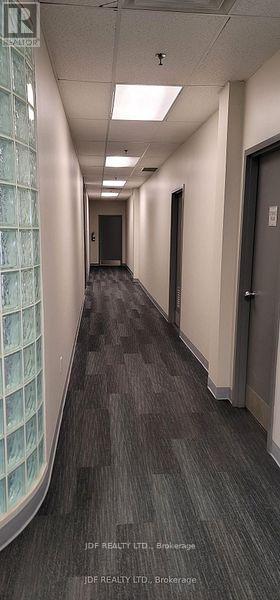 205 - 185 Snow Blvd Boulevard, Vaughan, Ontario  L4L 6X9 - Photo 9 - N12454084