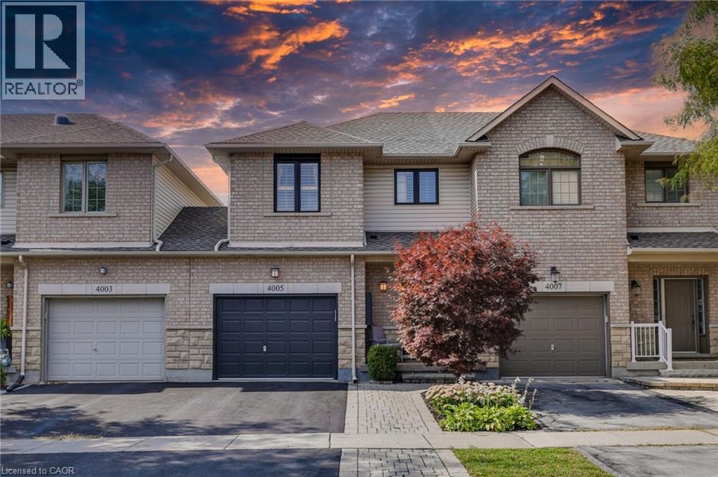 4005 Alexan Crescent, Burlington, Ontario  L7M 5A8 - Photo 1 - 40777866