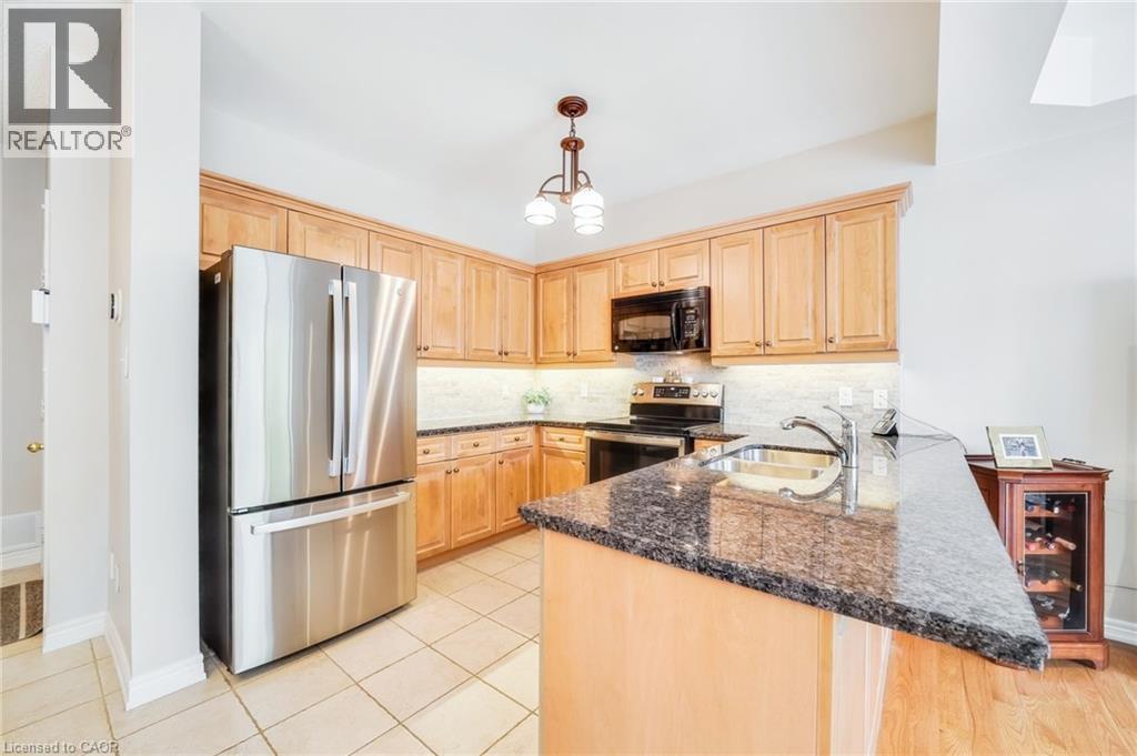 4005 Alexan Crescent, Burlington, Ontario  L7M 5A8 - Photo 8 - 40777866