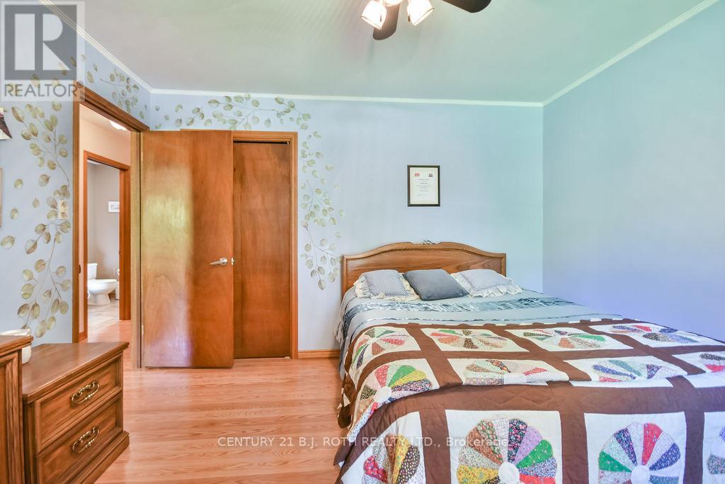 1059 Birchcliffe Crescent, Severn, Ontario  L3V 0W1 - Photo 18 - S12453989