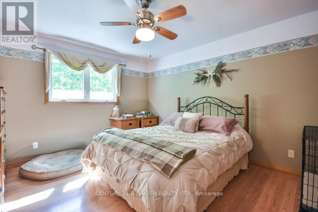 1059 Birchcliffe Crescent, Severn, Ontario  L3V 0W1 - Photo 20 - S12453989