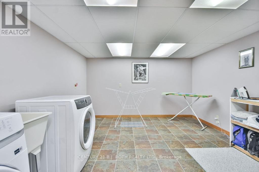1059 Birchcliffe Crescent, Severn, Ontario  L3V 0W1 - Photo 26 - S12453989