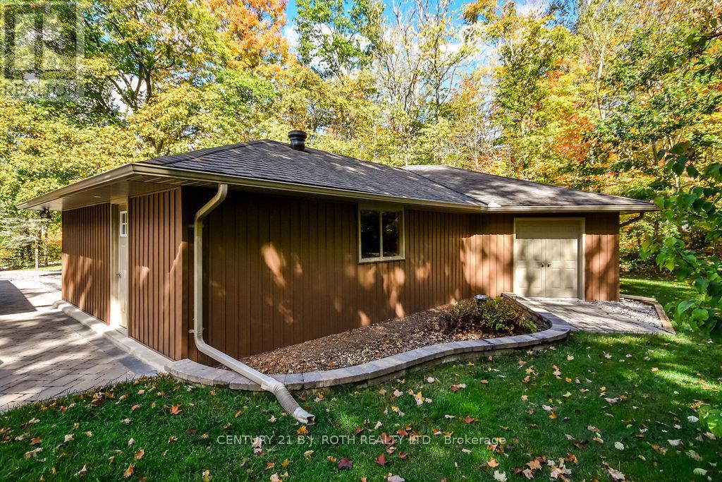 1059 Birchcliffe Crescent, Severn, Ontario  L3V 0W1 - Photo 38 - S12453989