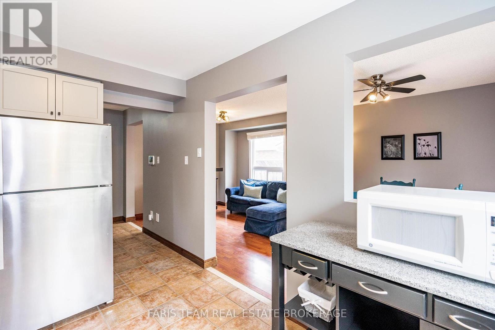 230 Kozlov Street, Barrie (West Bayfield), Ontario  L4N 7H6 - Photo 8 - S12454027