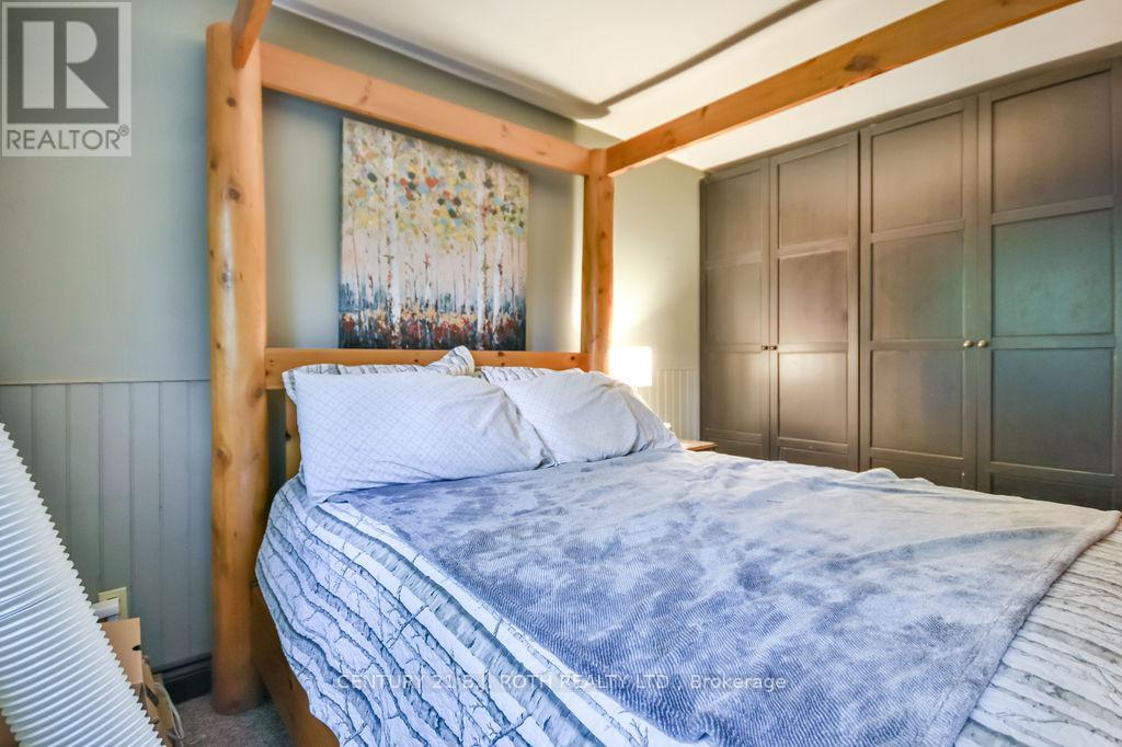 33 Iroquois Ridge, Oro-Medonte (Sugarbush), Ontario  L0K 1E0 - Photo 10 - S12454059