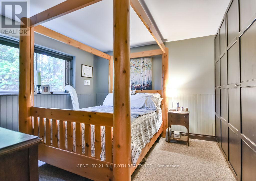33 Iroquois Ridge, Oro-Medonte (Sugarbush), Ontario  L0K 1E0 - Photo 11 - S12454059
