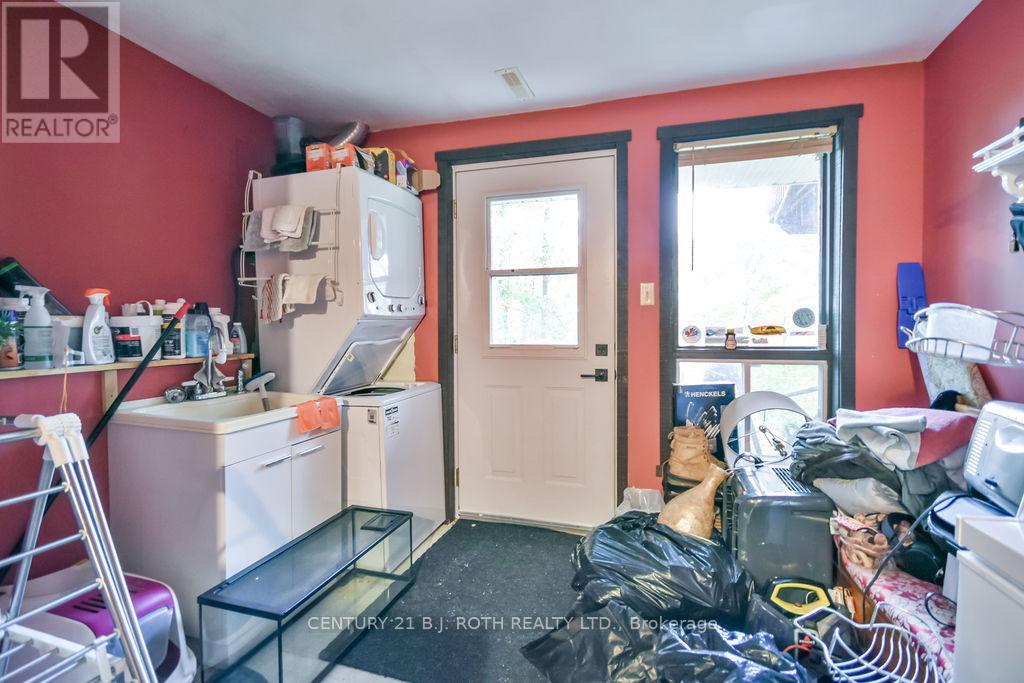 33 Iroquois Ridge, Oro-Medonte (Sugarbush), Ontario  L0K 1E0 - Photo 25 - S12454059