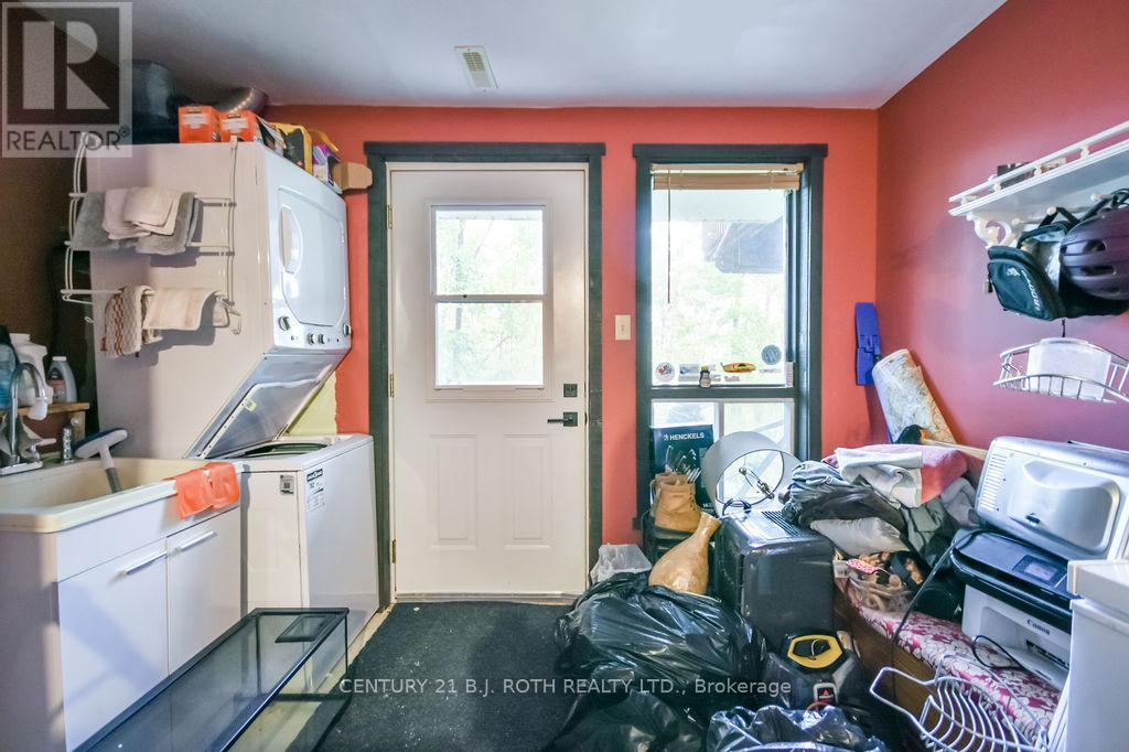 33 Iroquois Ridge, Oro-Medonte (Sugarbush), Ontario  L0K 1E0 - Photo 26 - S12454059
