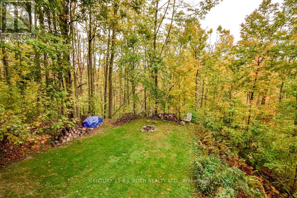 33 Iroquois Ridge, Oro-Medonte (Sugarbush), Ontario  L0K 1E0 - Photo 28 - S12454059