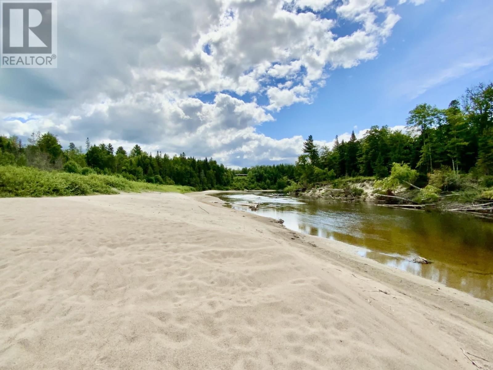 82 Lumber Ln, Goulais River, Ontario  P0S 1E0 - Photo 4 - SM252361