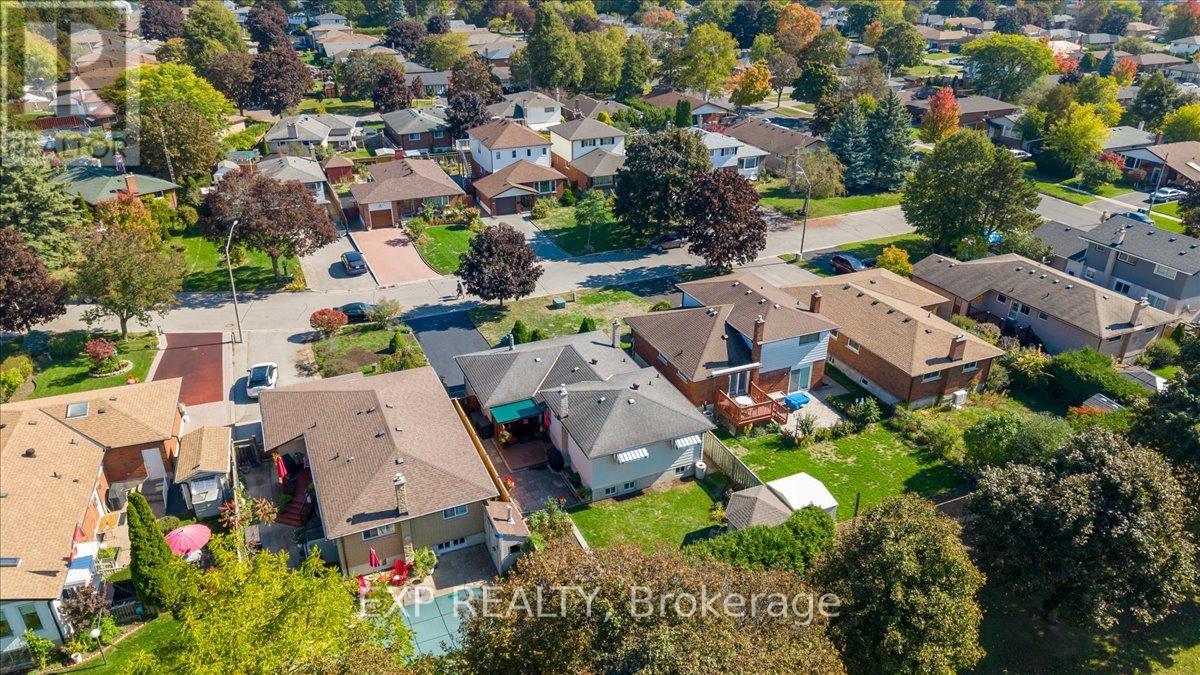 1452 Oneida Court, Oshawa, Ontario  L1G 4M6 - Photo 43 - E12454157