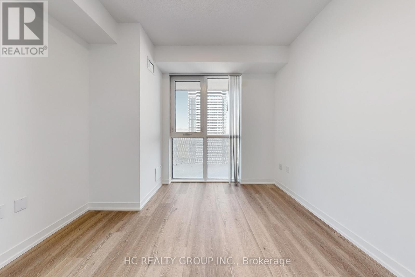 3816 - 28 Interchange Way, Vaughan, Ontario  L4K 5Z7 - Photo 22 - N12453741