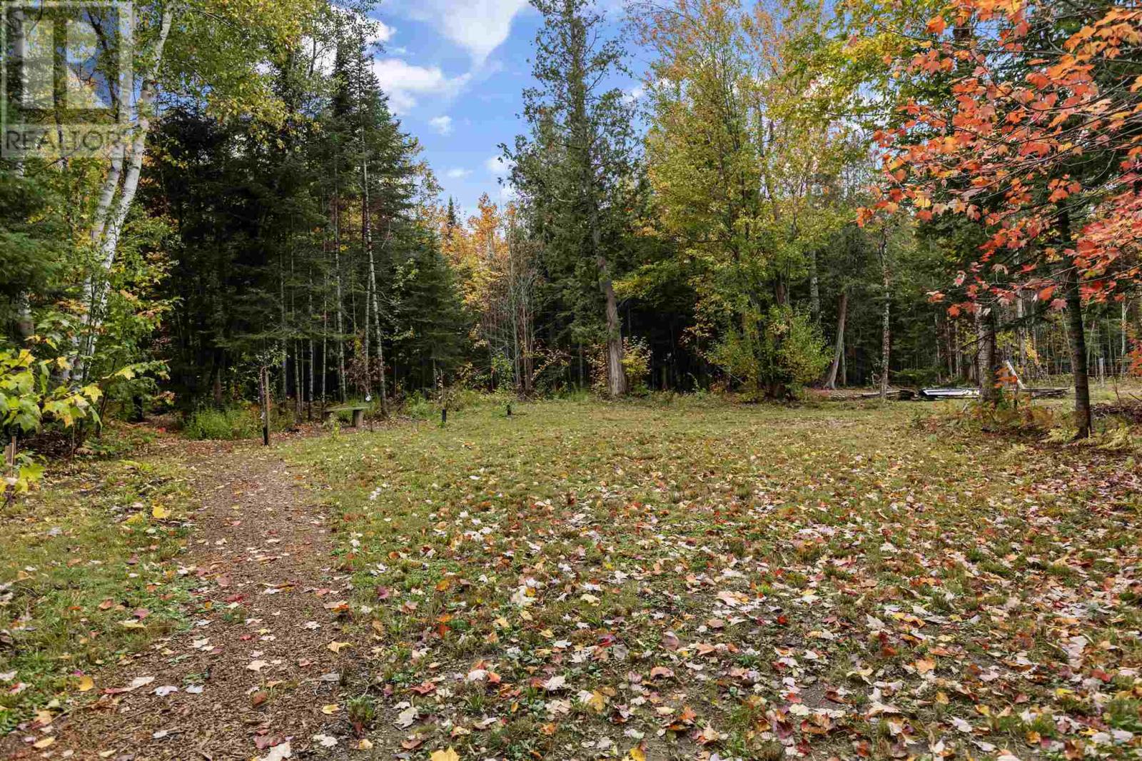 33 Pine Shores Rd, Goulais River, Ontario  P0S 1E0 - Photo 7 - SM252905