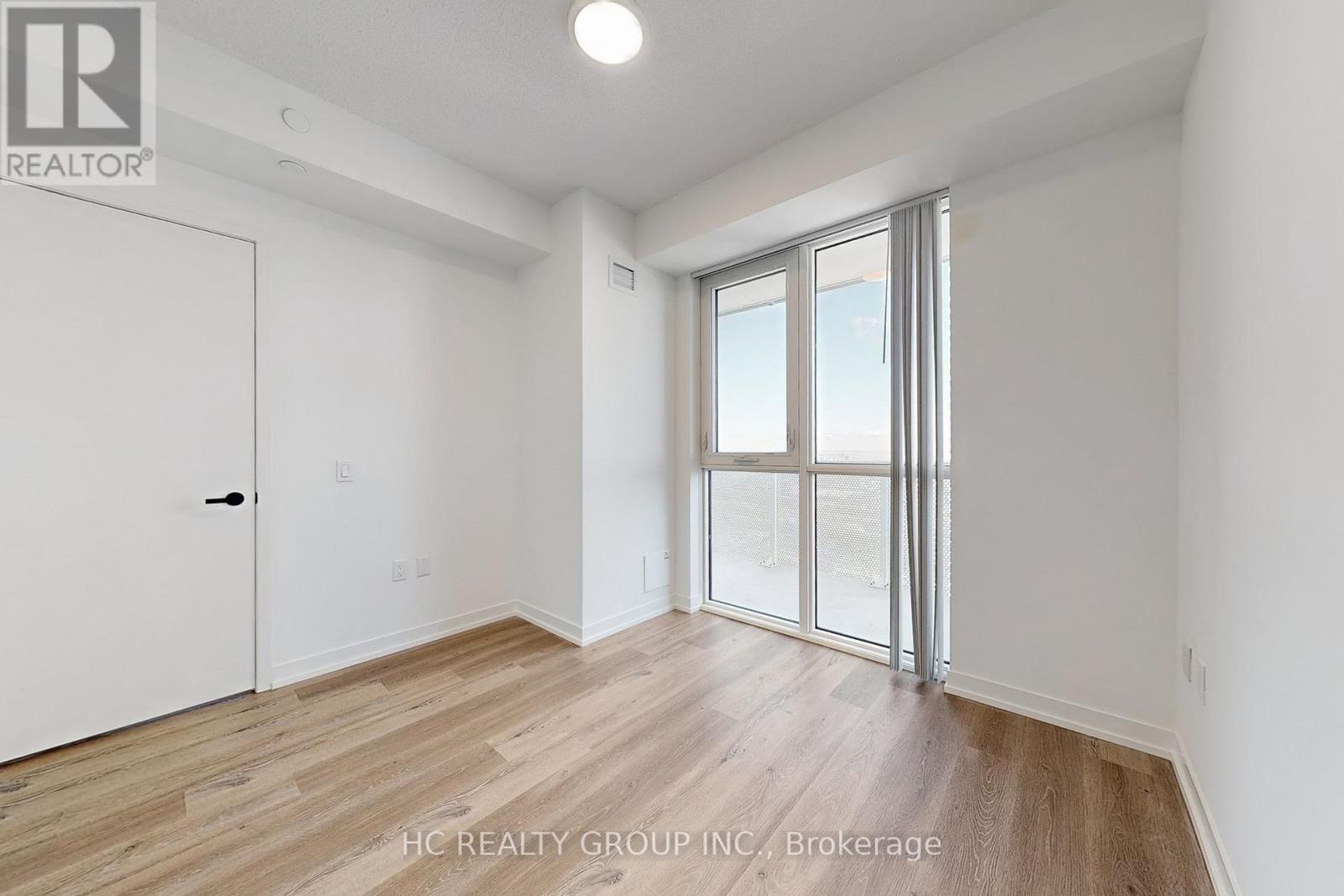 3816 - 28 Interchange Way, Vaughan, Ontario  L4K 5Z7 - Photo 23 - N12453741