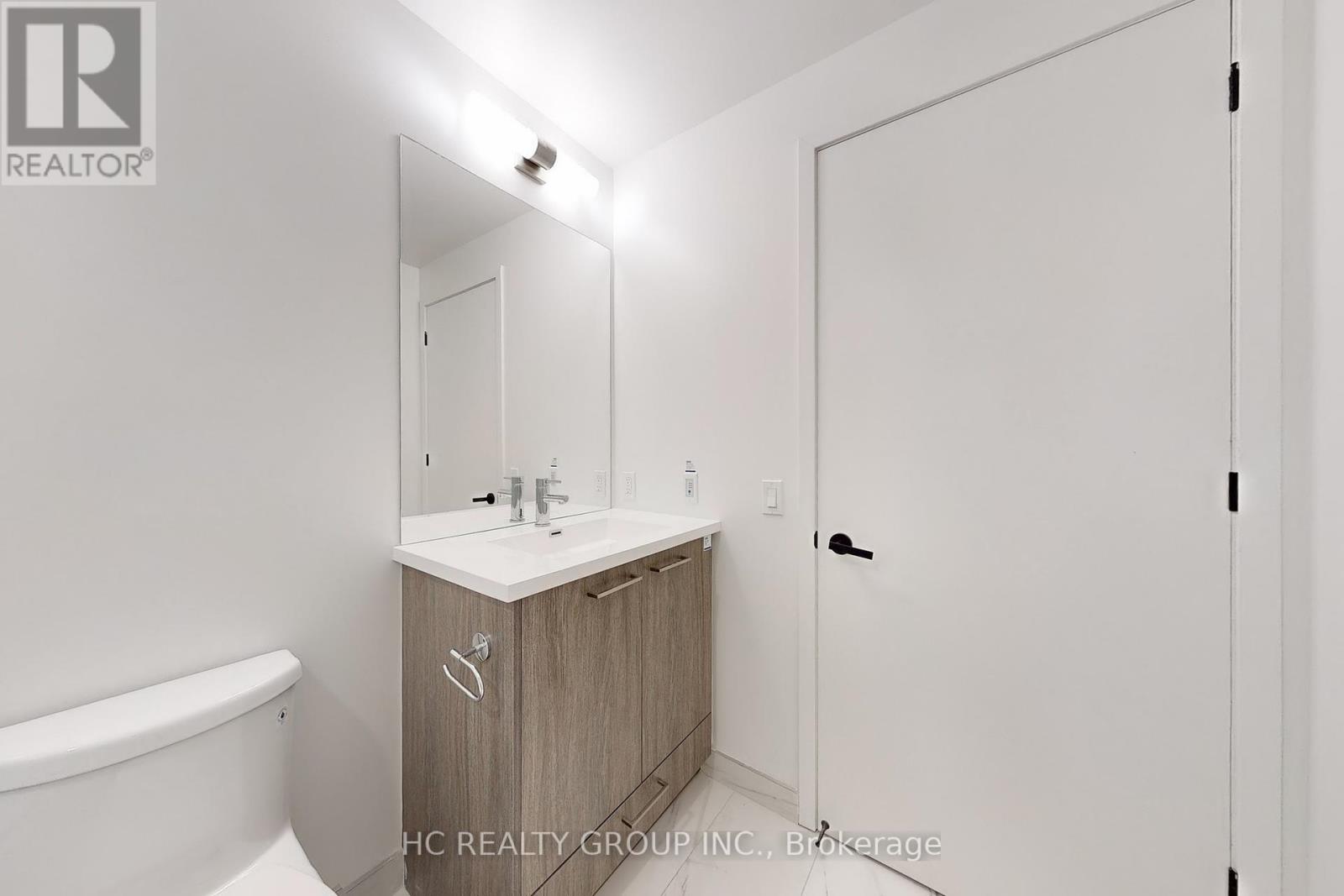 3816 - 28 Interchange Way, Vaughan, Ontario  L4K 5Z7 - Photo 30 - N12453741
