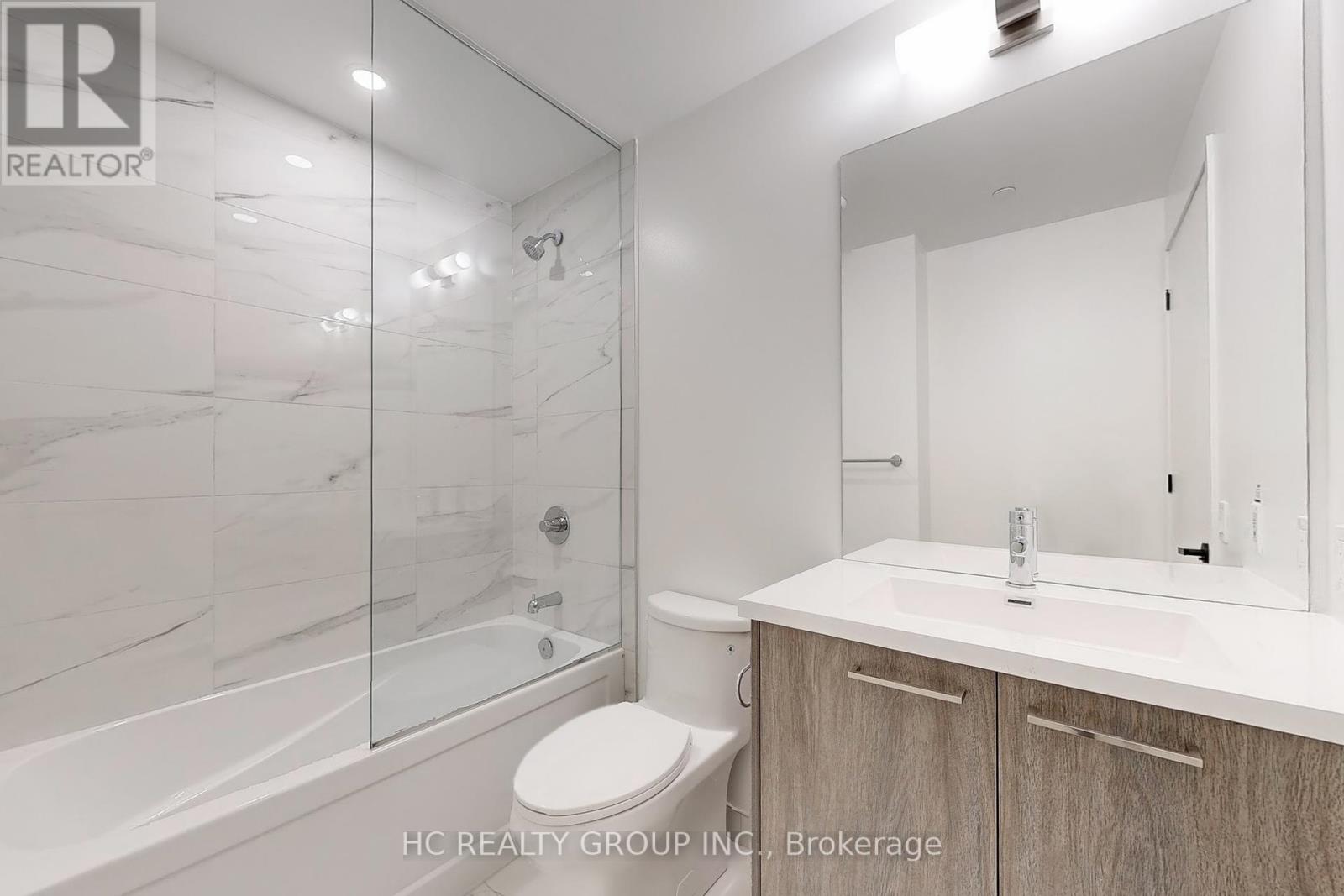 3816 - 28 Interchange Way, Vaughan, Ontario  L4K 5Z7 - Photo 28 - N12453741
