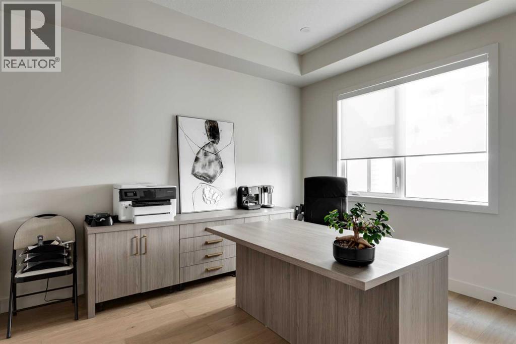 8 Rockcliff Hill Nw, Calgary, Alberta  T3G 0G6 - Photo 20 - A2261743