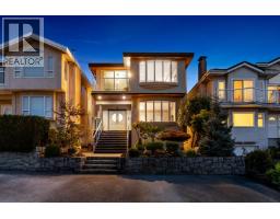 38 N GLYNDE AVENUE, Burnaby, British Columbia