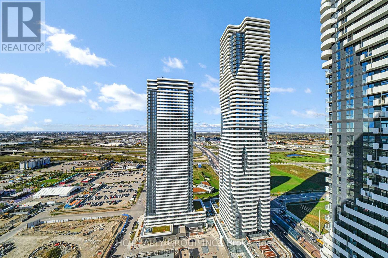 3816 - 28 Interchange Way, Vaughan, Ontario  L4K 5Z7 - Photo 39 - N12453741