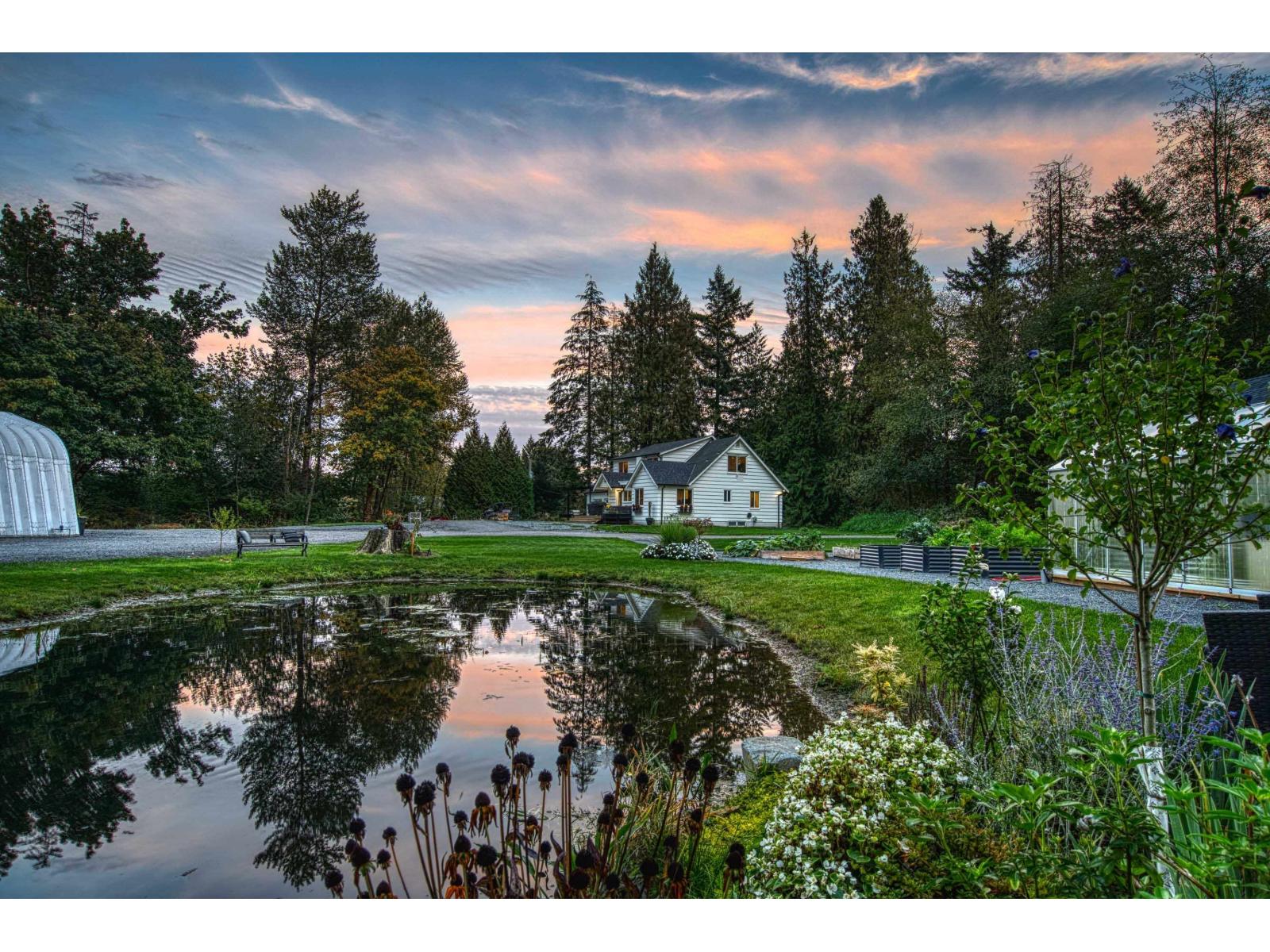 27591 40 AVENUE, Langley, British Columbia