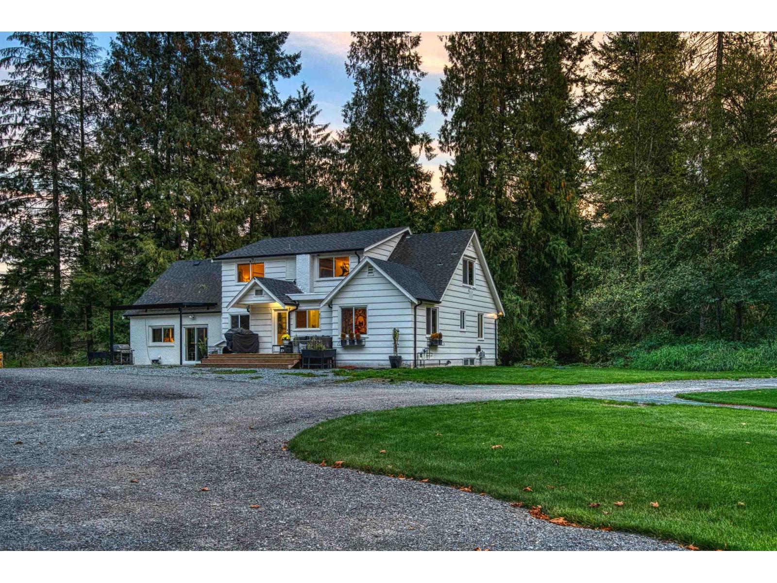 27591 40 Avenue, Langley, British Columbia  V4W 1V8 - Photo 2 - R3056872