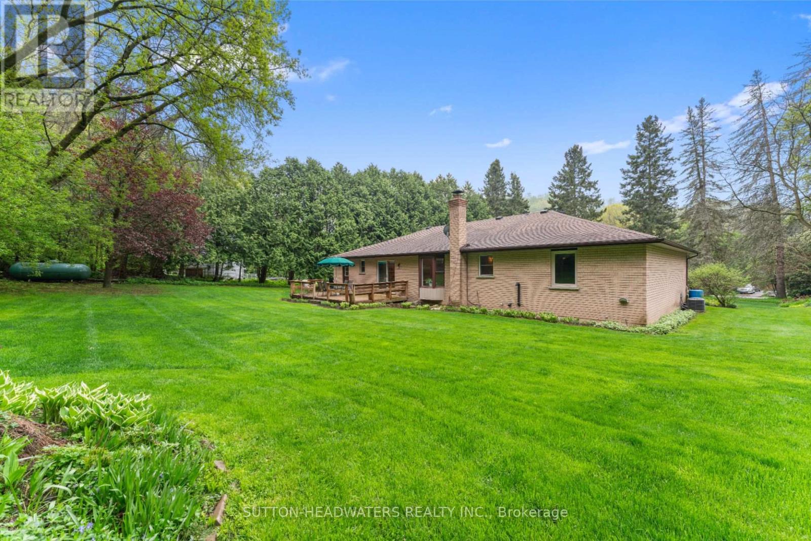265 Dominion Street E, Caledon, Ontario  L7K 2H8 - Photo 39 - W12153478