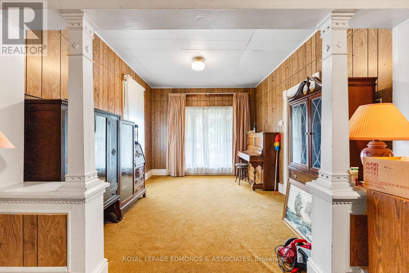 306 Alfred Street, Pembroke, Ontario  K8A 3A6 - Photo 12 - X12454104