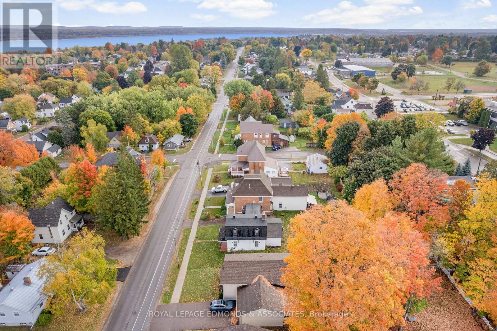 306 Alfred Street, Pembroke, Ontario  K8A 3A6 - Photo 36 - X12454104