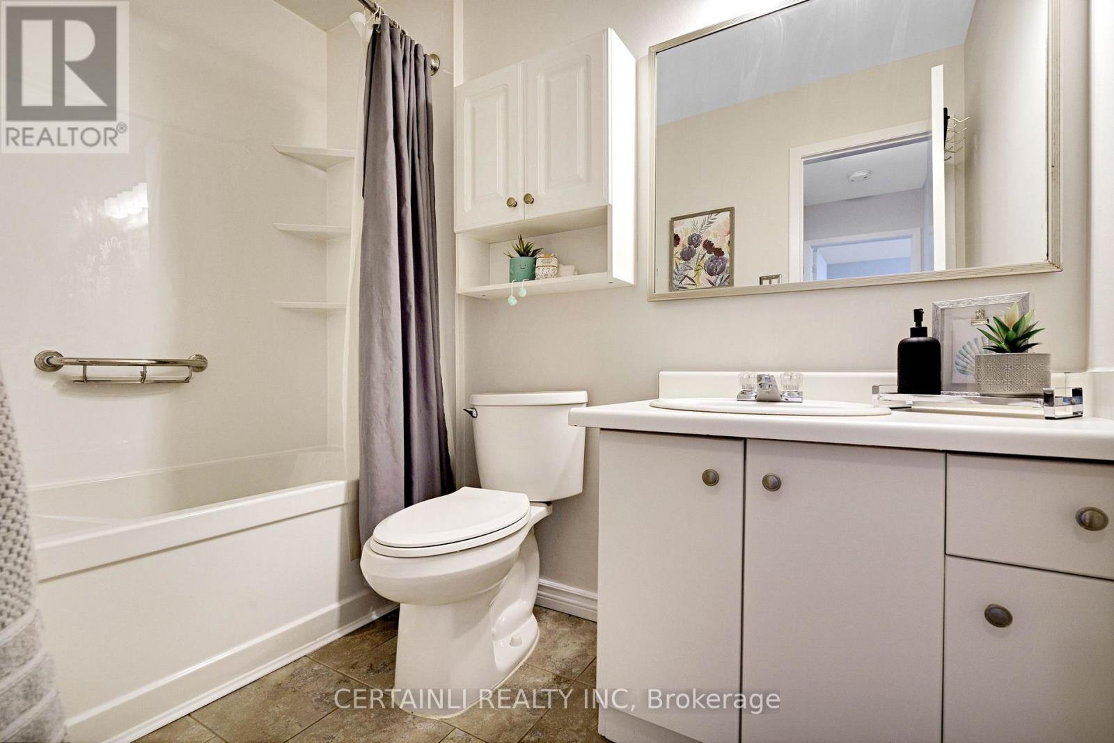 108 Sundridge Crescent, London South (South T), Ontario  N5Z 4R7 - Photo 23 - X12454122