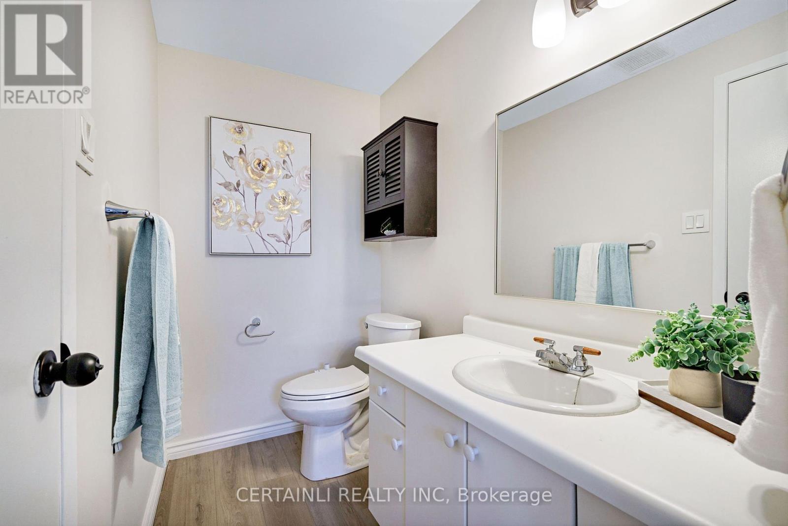 108 Sundridge Crescent, London South (South T), Ontario  N5Z 4R7 - Photo 27 - X12454122