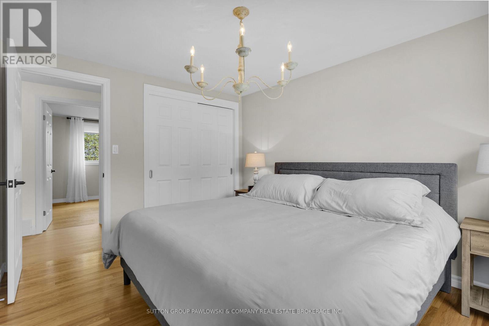 30 Leger Avenue, St. Thomas, Ontario  N5R 5M3 - Photo 14 - X12454128
